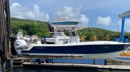 31' Contender 2004 Yacht For Sale